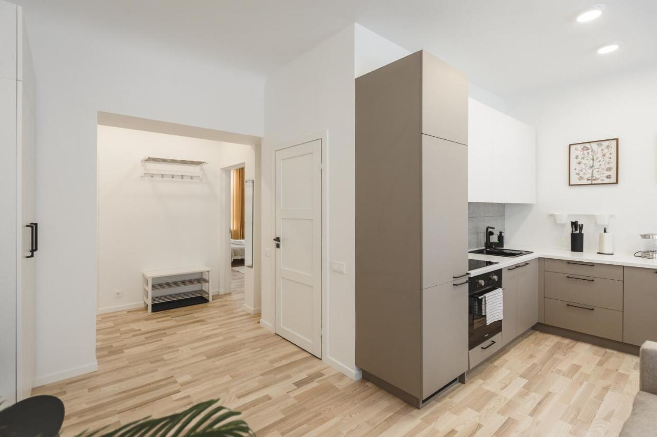 1212 Apartments With Free Parking 리가 외부 사진