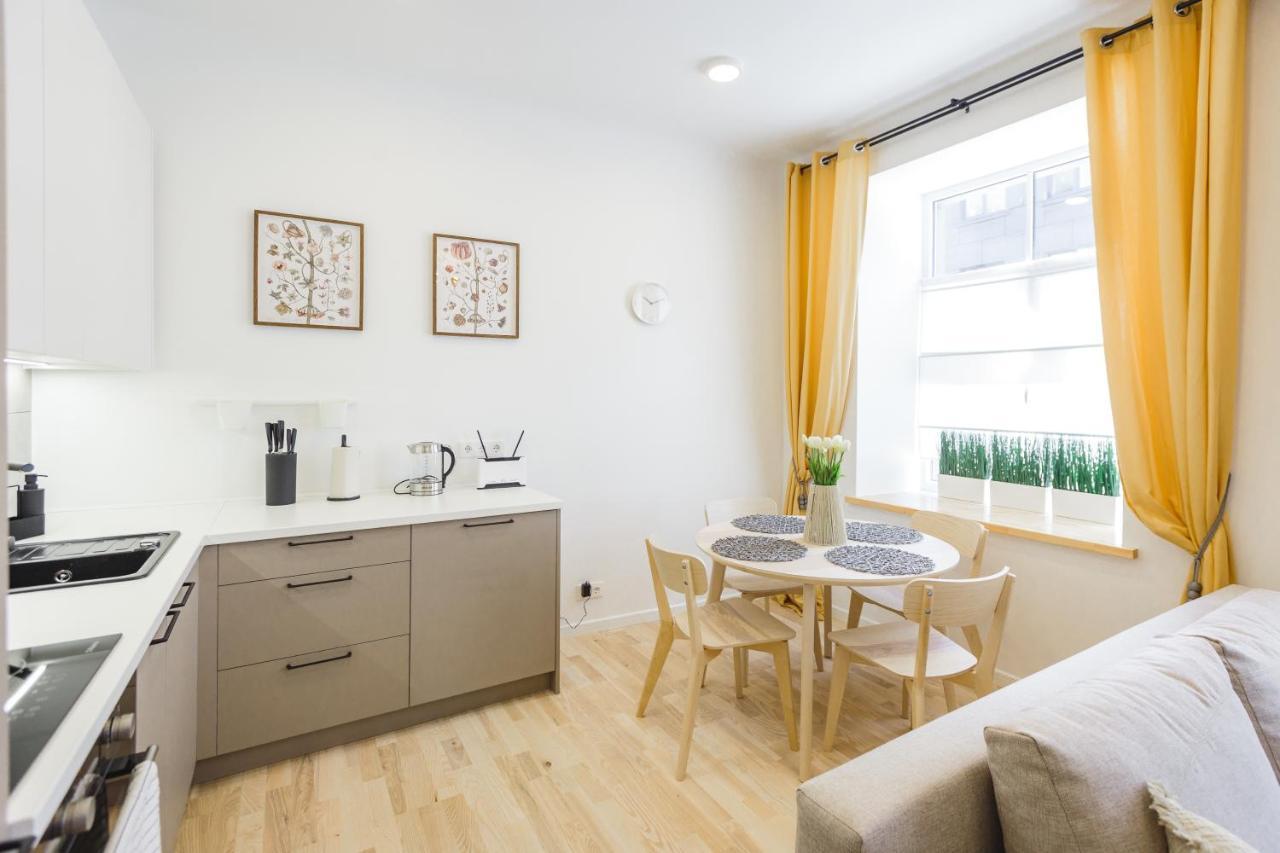 1212 Apartments With Free Parking 리가 외부 사진