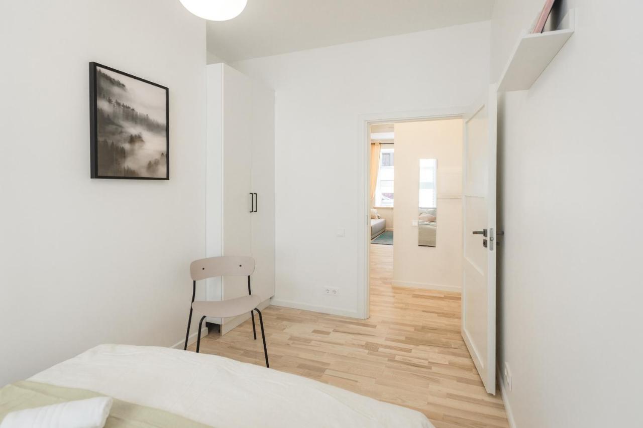 1212 Apartments With Free Parking 리가 외부 사진